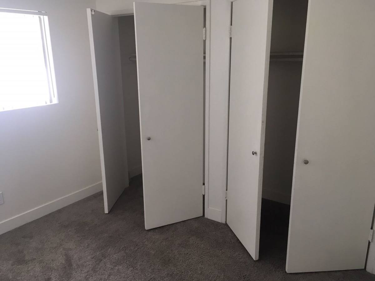 Apartment for rent at 2120 Vanderbilt Lane, Redondo Beach, CA 90278