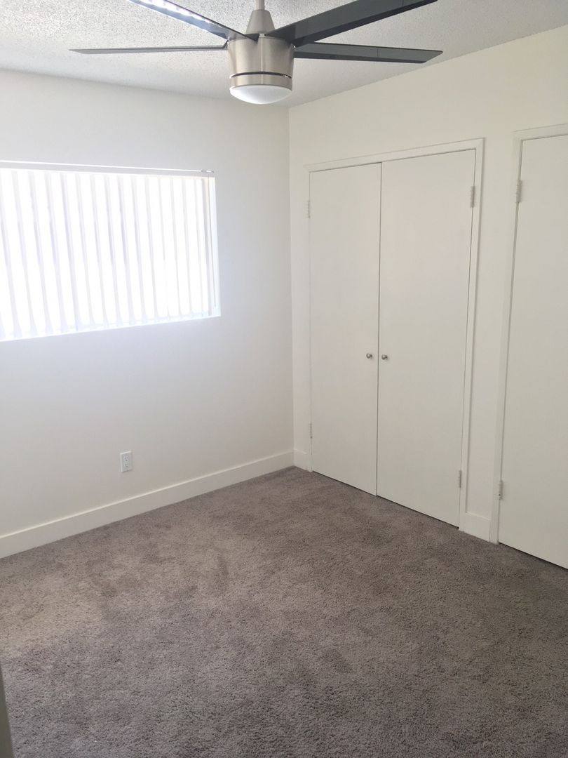 Apartment for rent at 2120 Vanderbilt Lane, Redondo Beach, CA 90278