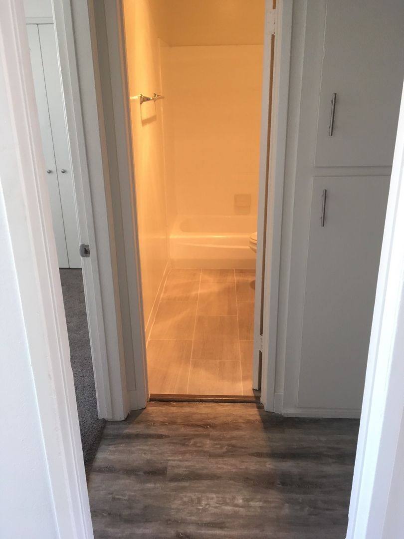 Apartment for rent at 2120 Vanderbilt Lane, Redondo Beach, CA 90278
