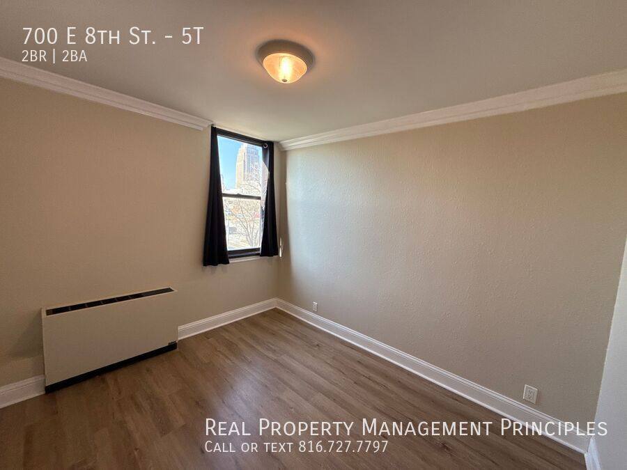Condo for rent at 700 E 8th St #5T, Kansas City, MO 64106