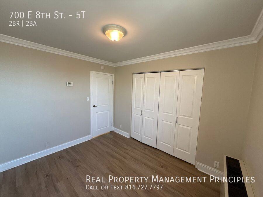 Condo for rent at 700 E 8th St #5T, Kansas City, MO 64106