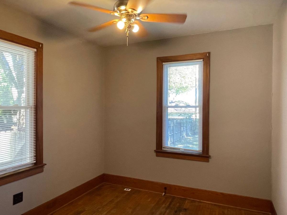 House for rent at 904 N Busey Ave, Urbana, IL 61801