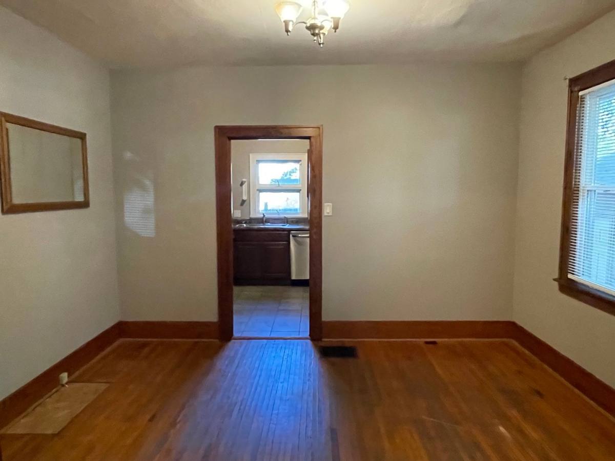 House for rent at 904 N Busey Ave, Urbana, IL 61801