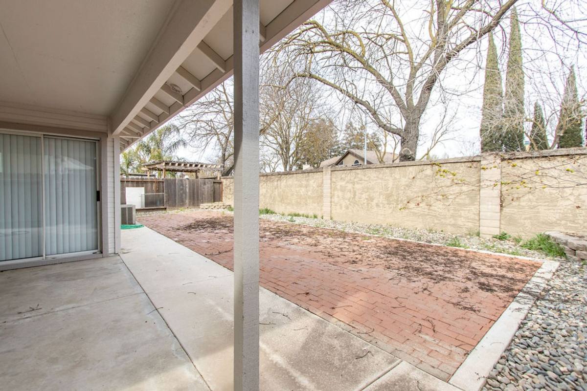 House for rent at 757 Waddell Way, Modesto, CA 95357