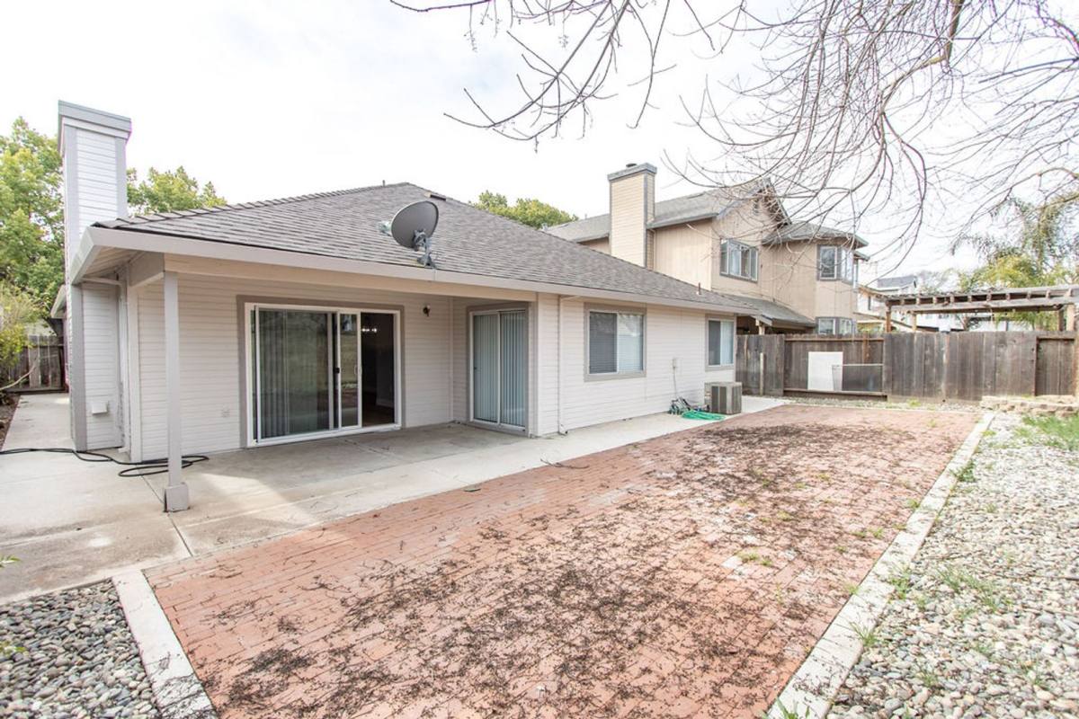 House for rent at 757 Waddell Way, Modesto, CA 95357