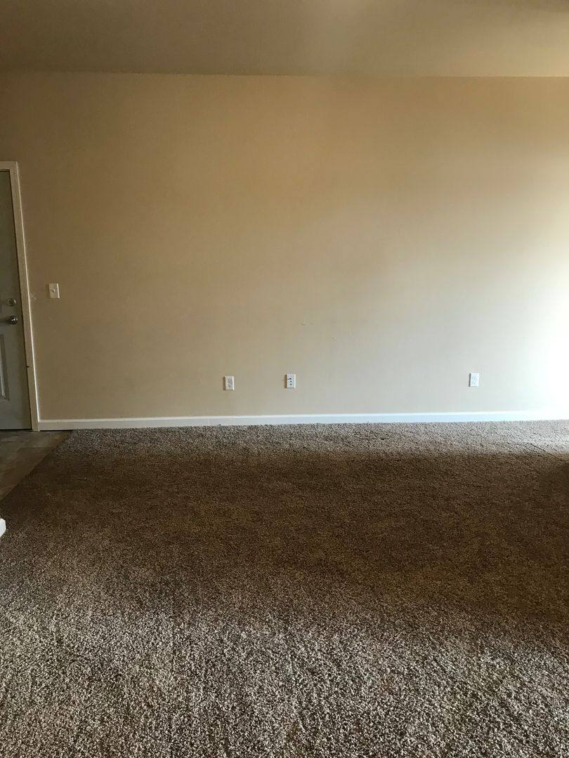 Apartment for rent at 141 Calhoun Lane, Billings, MT 59101