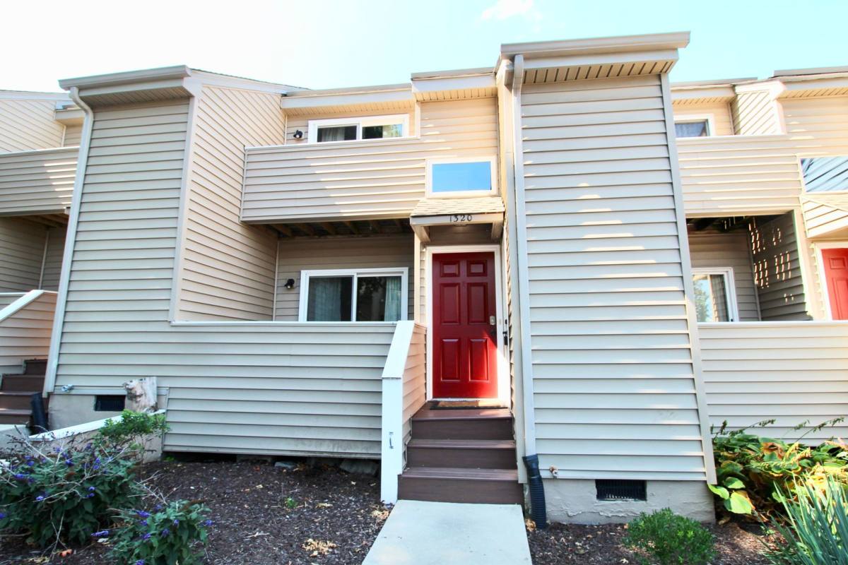 Townhouse for rent at 1320 Bradley Dr, Harrisonburg, VA 22801