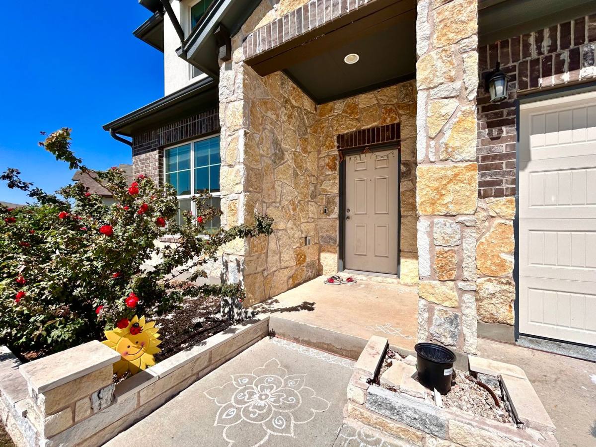 House for rent at 445 Arrowhead Vine St, Leander, TX 78641