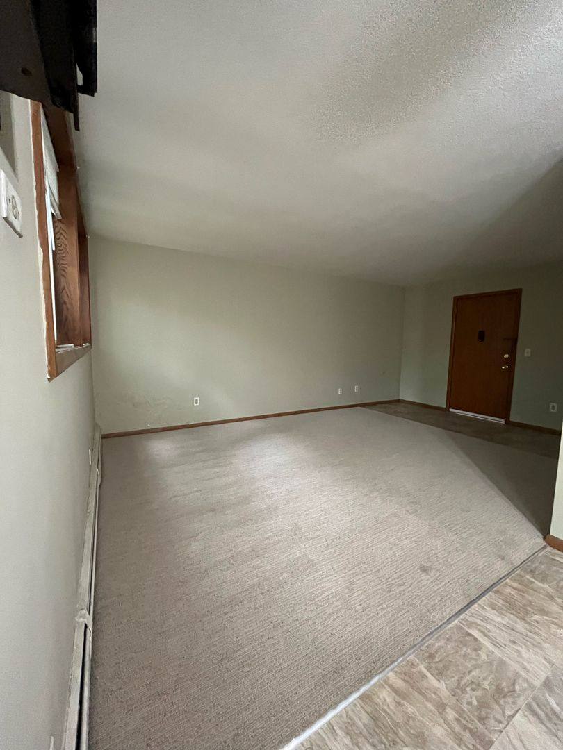 Apartment for rent at 1907-1917 Colfax Ave S, Minneapolis, MN 55403