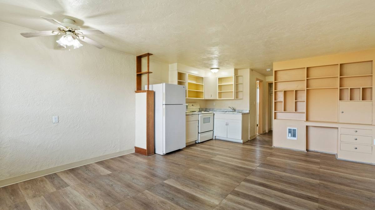 Apartment for rent at 1740 N 5th Ave, Pasco, WA 99301
