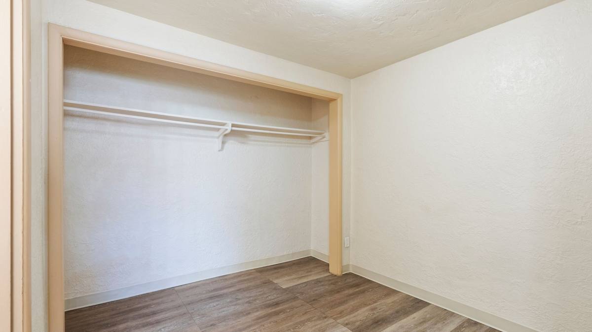 Apartment for rent at 1740 N 5th Ave, Pasco, WA 99301
