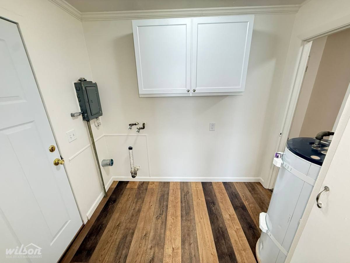 Apartment for rent at 1418 - 1420 Queen Ave, Yakima, WA 98902