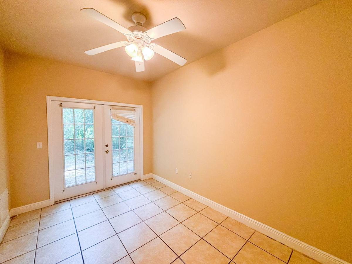 Condo for rent at 2946 SW 35th Place, Gainesville, FL 32608