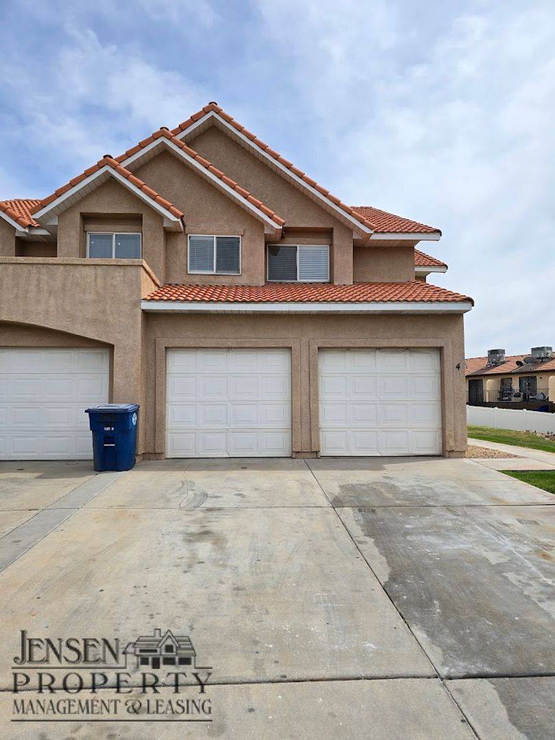 Apartment for rent at 1090 N 1800 W Circle, Saint George, UT 84770