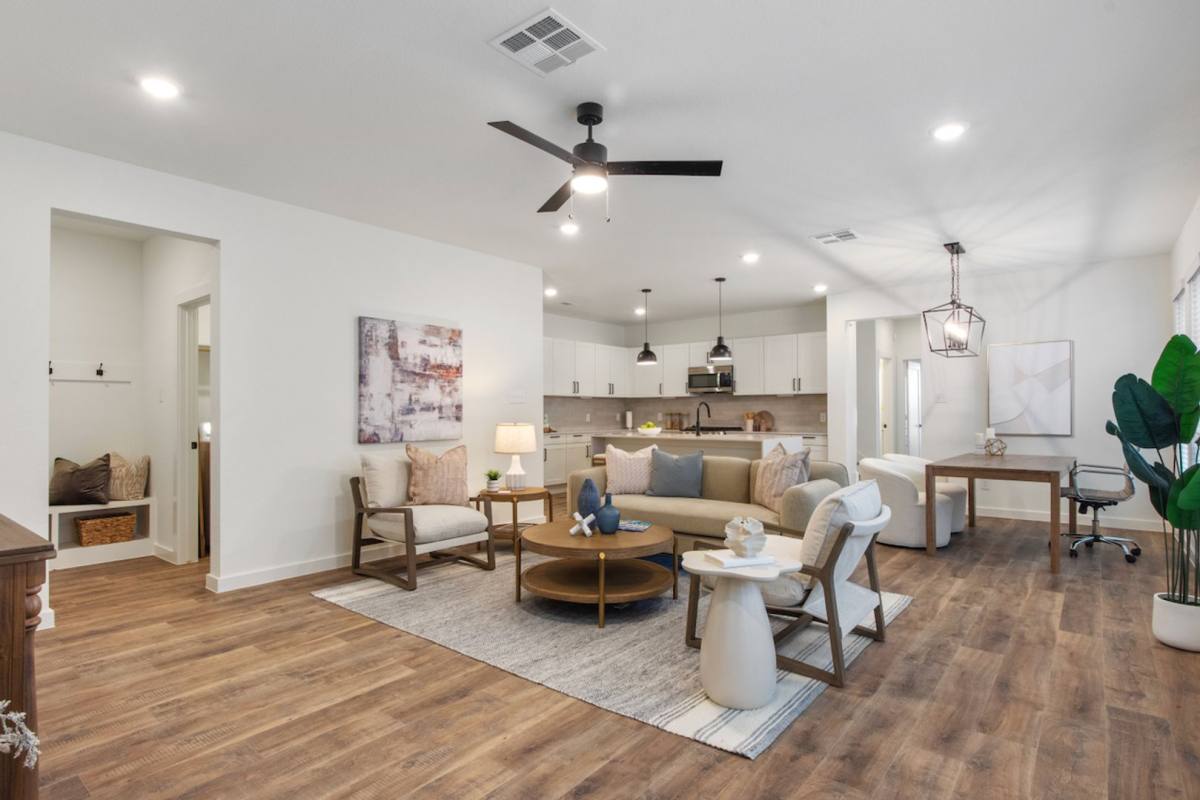 Townhouse for rent at 1770 E Peach Creek Dr, Dayton, TX 77535
