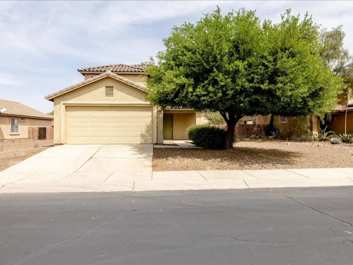House for rent at 11854 W Thomas Arron Dr, Marana, AZ 85653