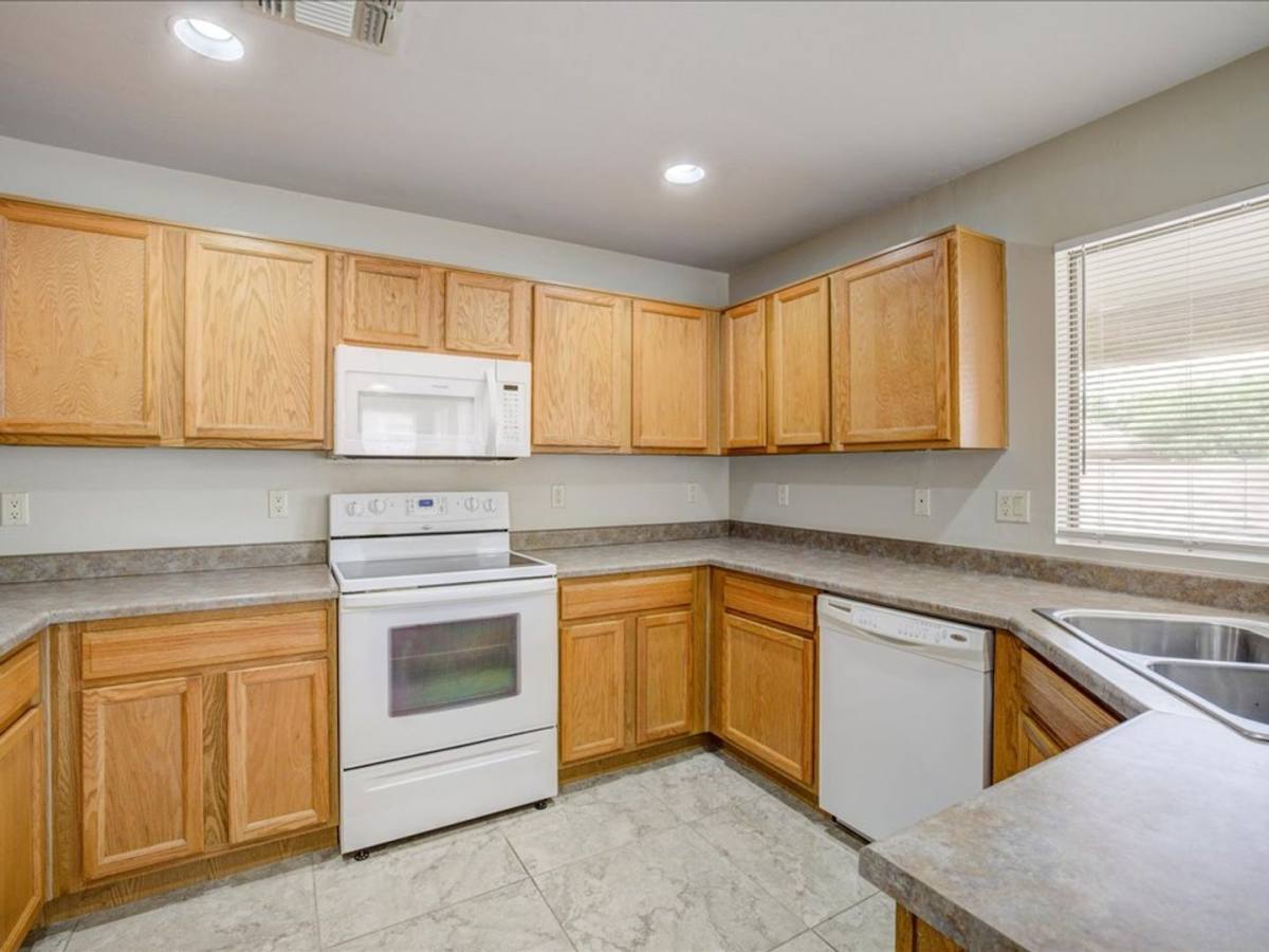 House for rent at 11854 W Thomas Arron Dr, Marana, AZ 85653