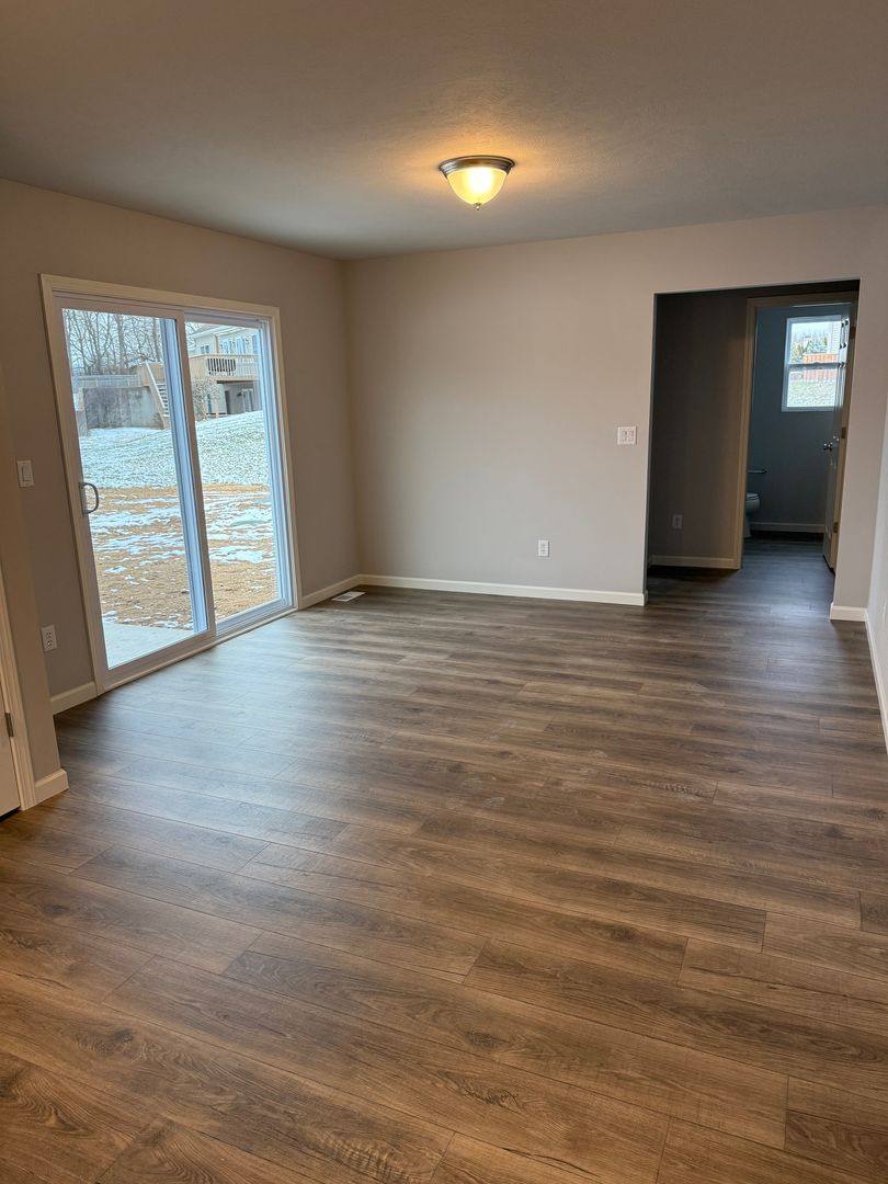 House for rent at 54271 Stonebridge Dr, Elkhart, IN 46514