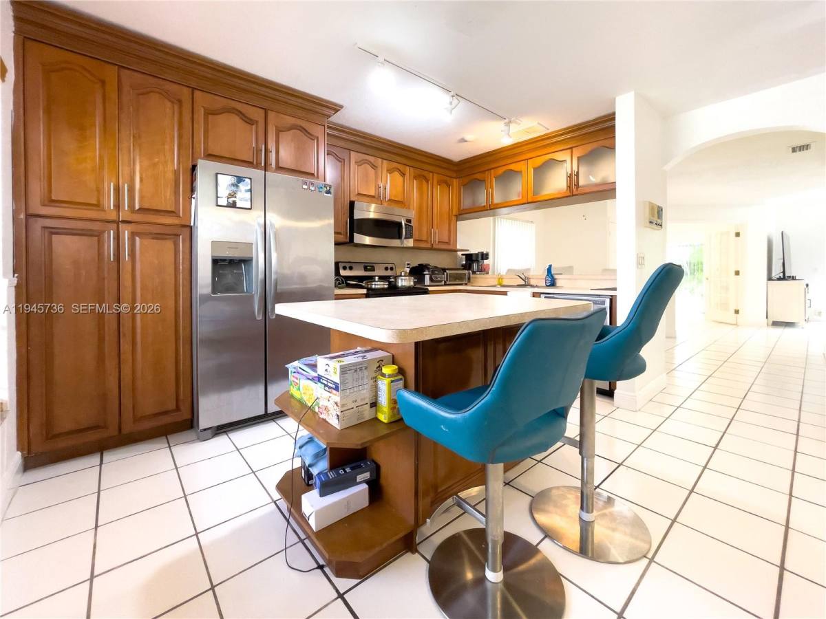 Apartment for rent at 931 Opal Terrace #931, Fort Lauderdale, FL 33326
