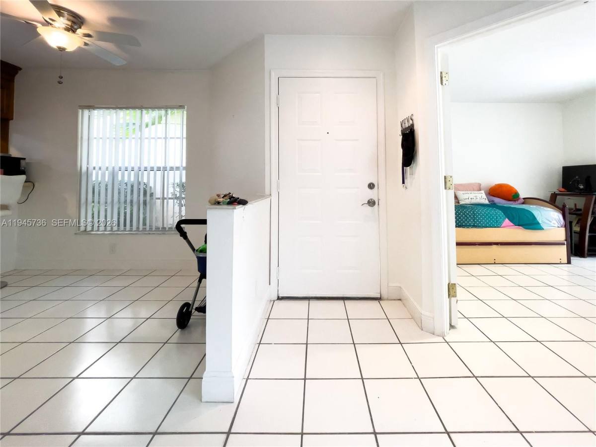 Apartment for rent at 931 Opal Terrace #931, Fort Lauderdale, FL 33326