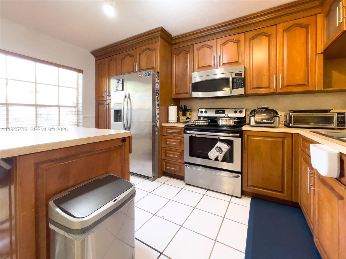 Apartment for rent at 931 Opal Terrace #931, Fort Lauderdale, FL 33326