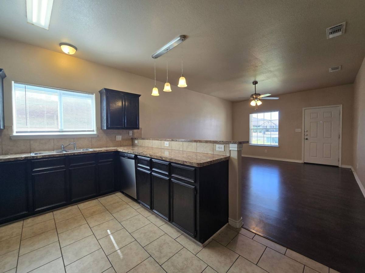 Apartment for rent at 1101 Grace Point Dr, Killeen, TX 76549