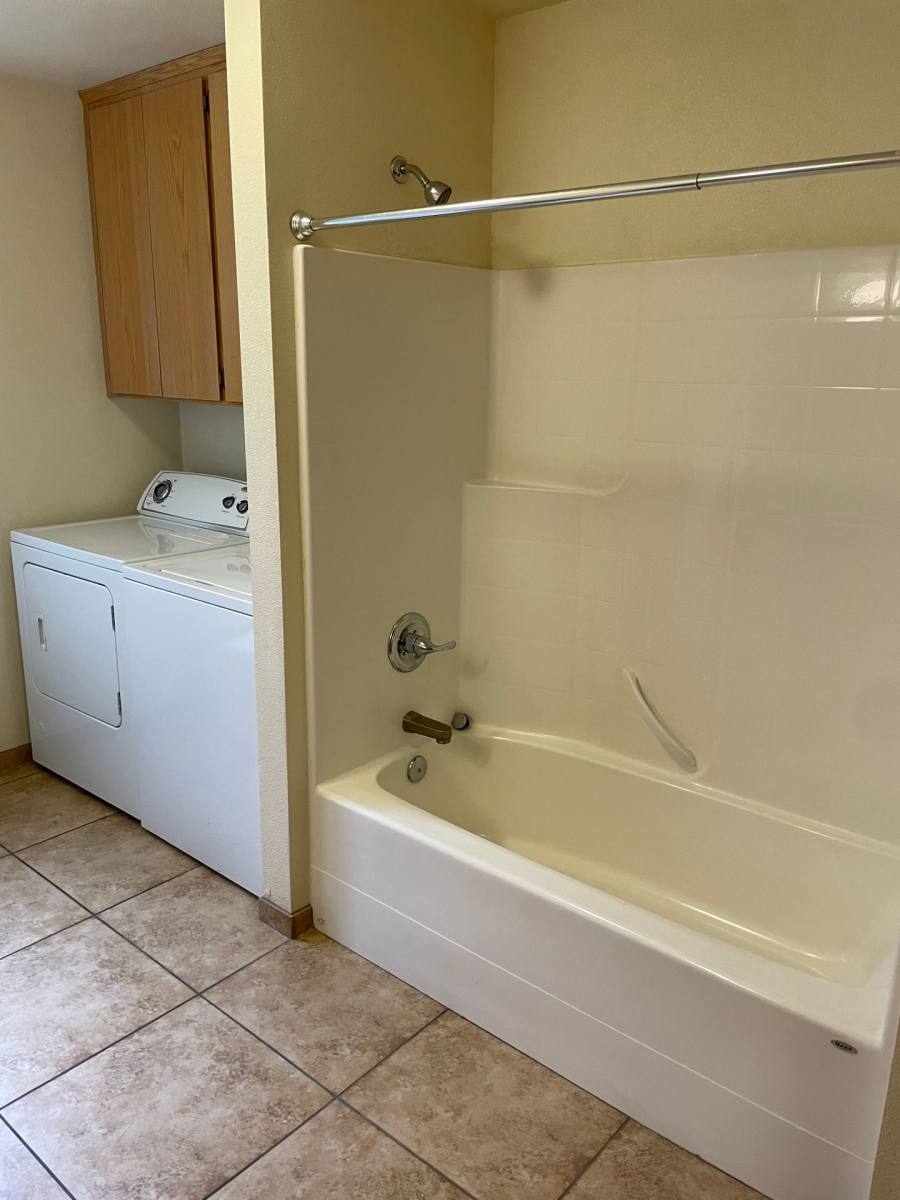 Apartment for rent at 398 Bidwell Place, Chico, CA 95926