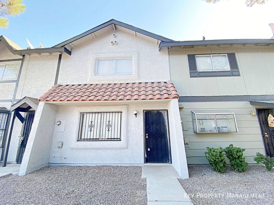 Townhouse for rent at 894 Rhinegold Way, Las Vegas, NV 89110
