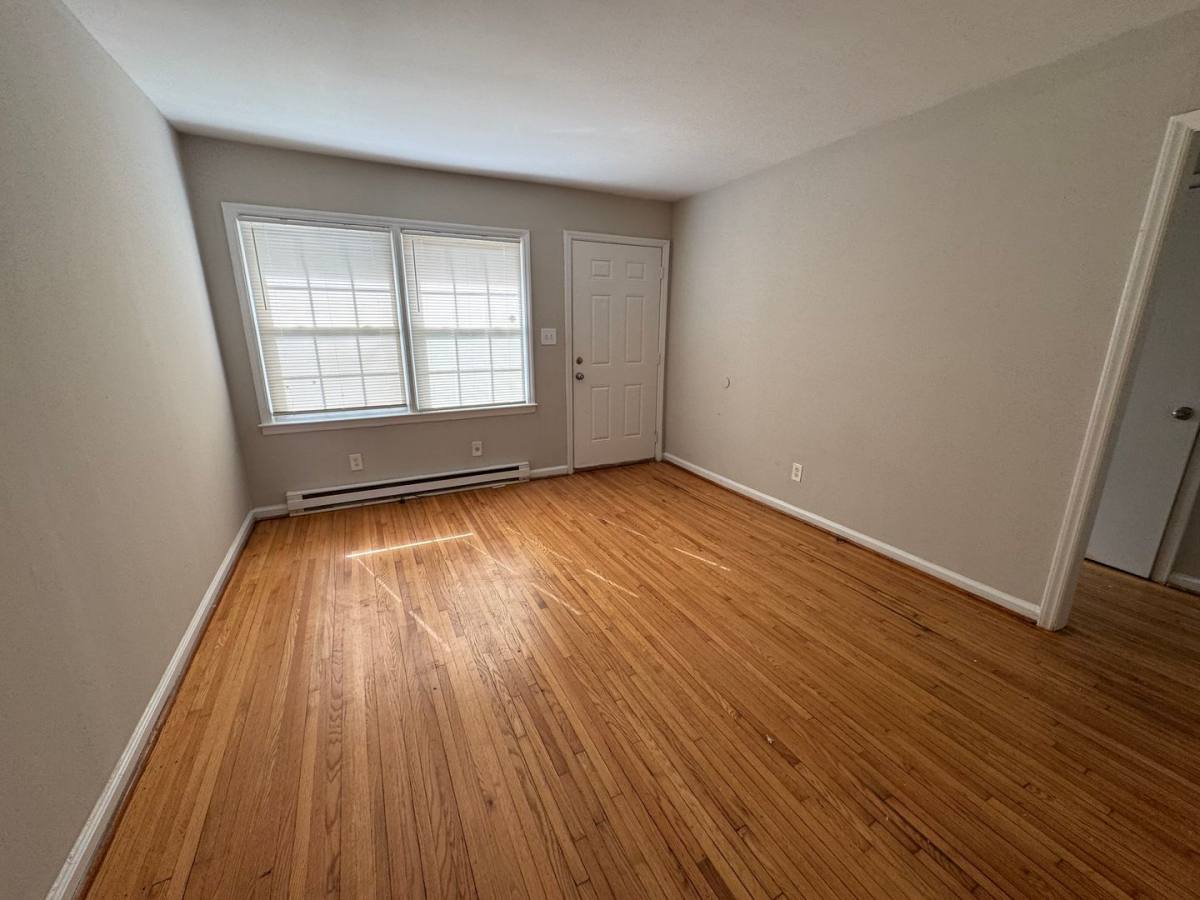 House for rent at 422 State St, Charlotte, NC 28208