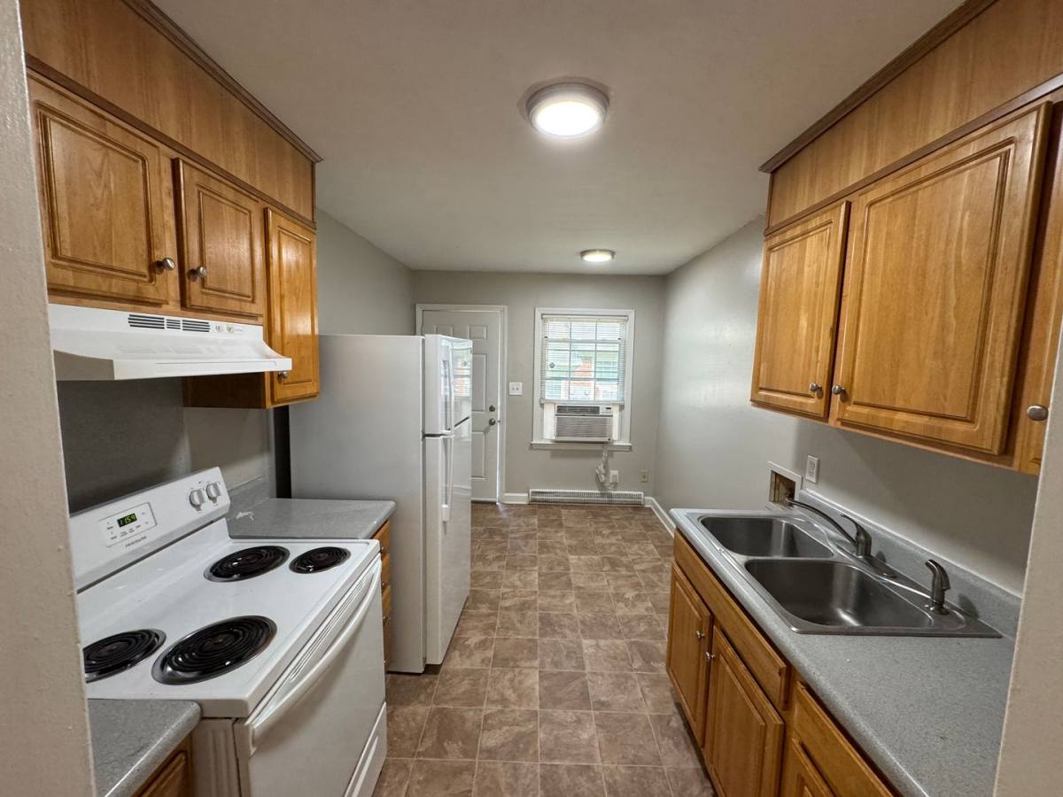 House for rent at 422 State St, Charlotte, NC 28208