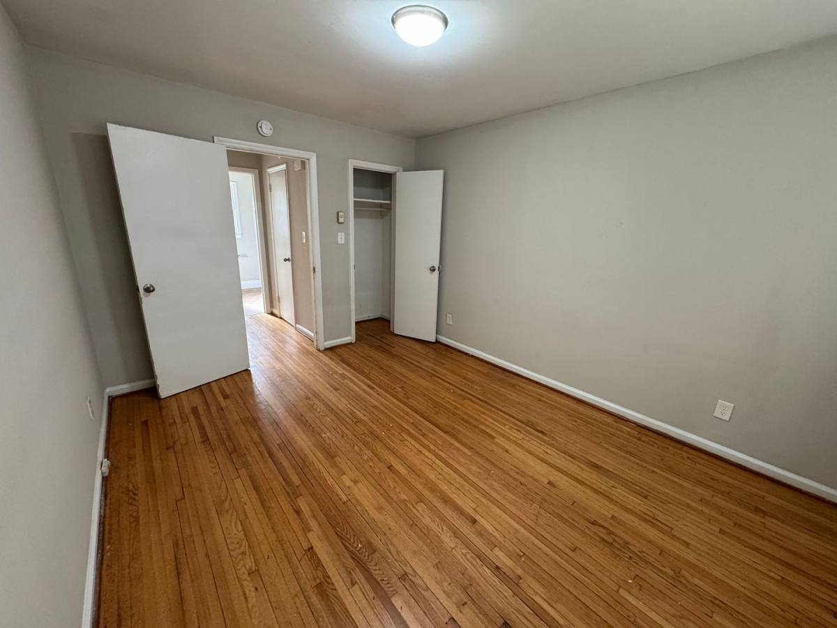 House for rent at 422 State St, Charlotte, NC 28208