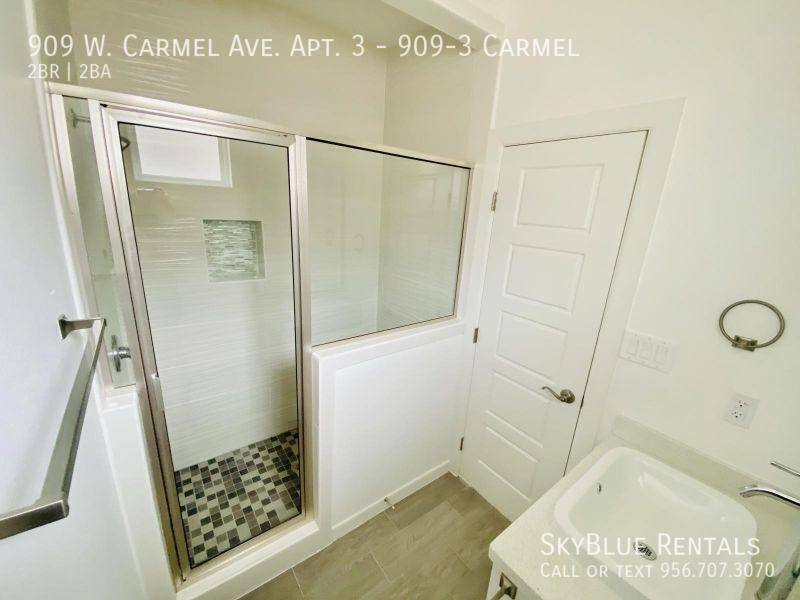 Apartment for rent at 909 W Carmel Ave #3, Pharr, TX 78577