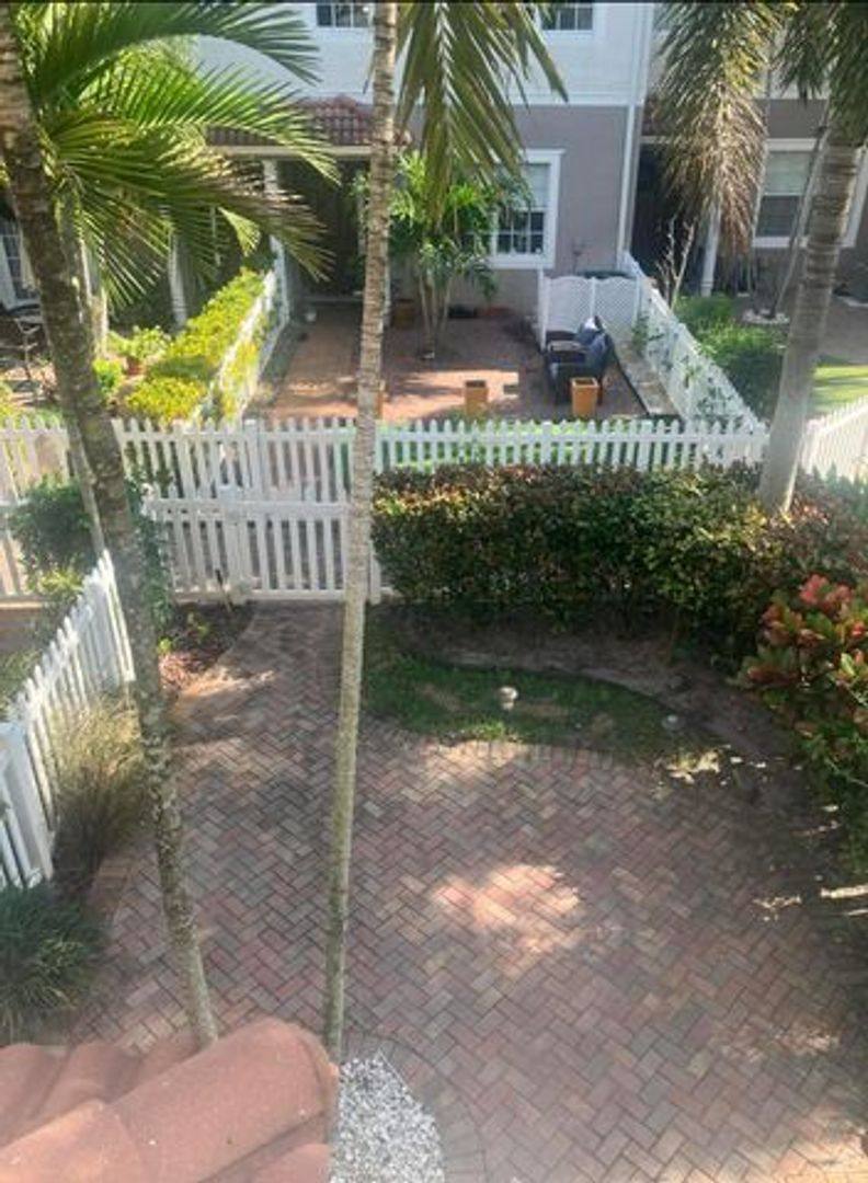 House for rent at 101 Ocean Cay Way, Lake Worth, FL 33462