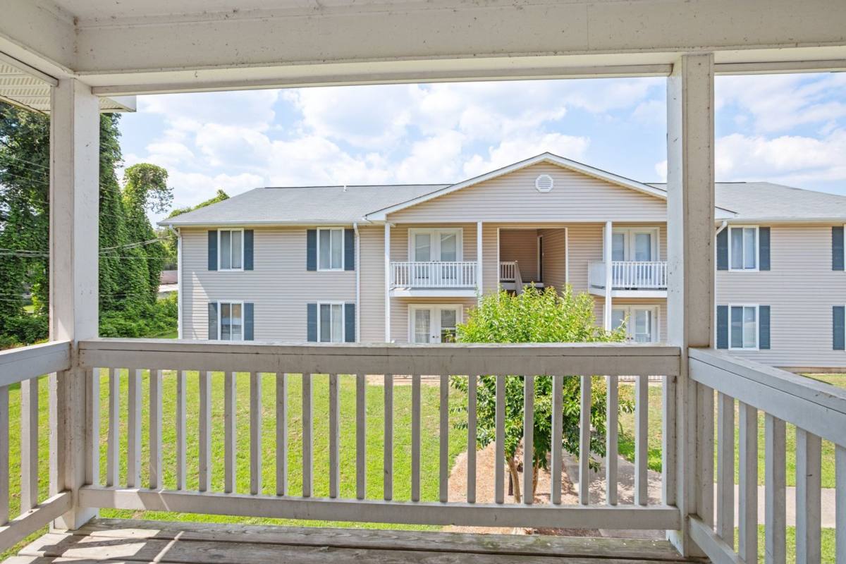 Apartment for rent at 1200 N Main St, Boaz, AL 35957