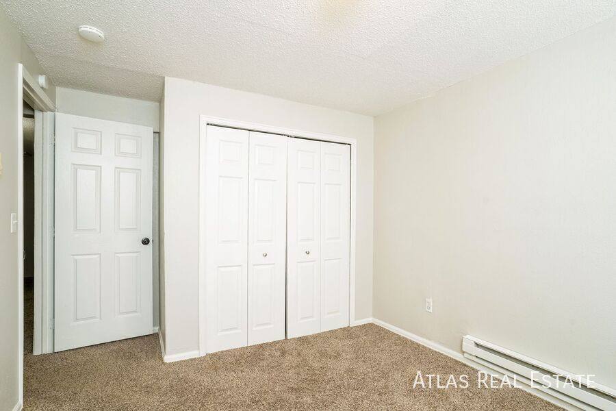 Apartment for rent at 944 N 19th St, Colorado Springs, CO 80904
