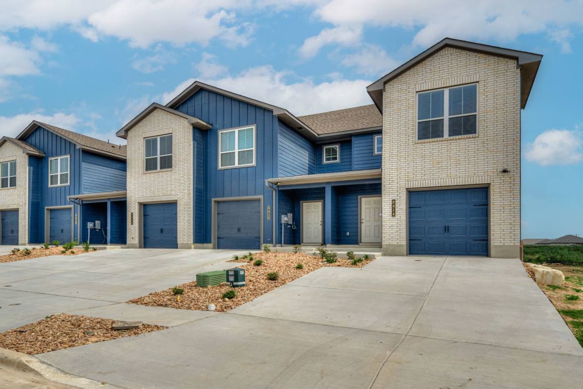 Townhouse for rent at 8434 Adelaide Dr, Temple, TX 76502