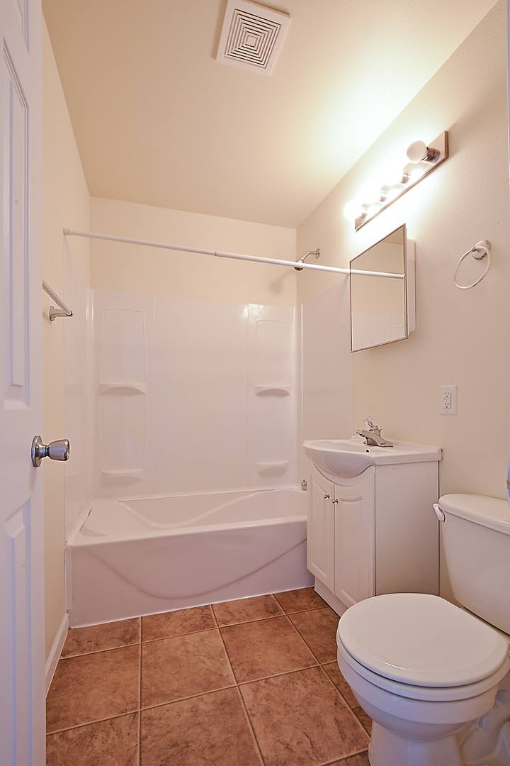 Apartment for rent at 506 11th St NW, Minot, ND 58703