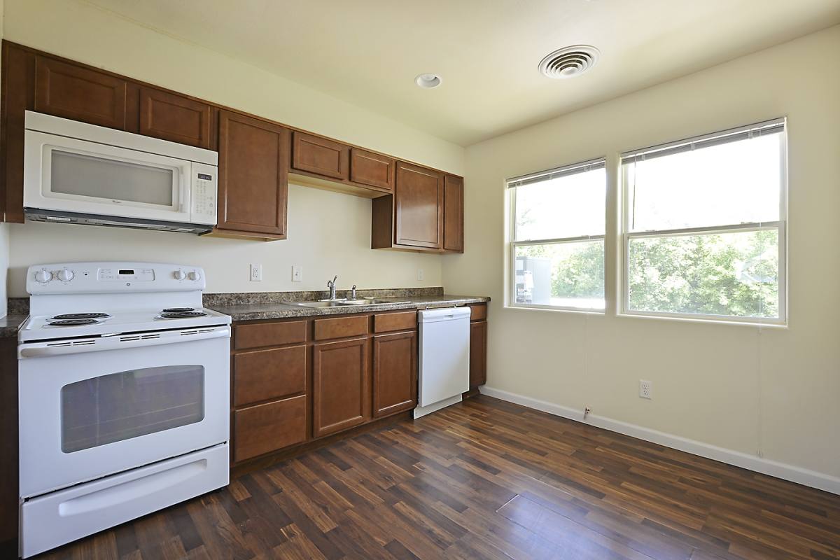 Apartment for rent at 506 11th St NW, Minot, ND 58703