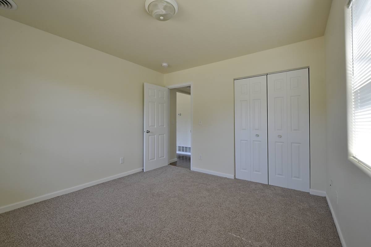 Apartment for rent at 506 11th St NW, Minot, ND 58703