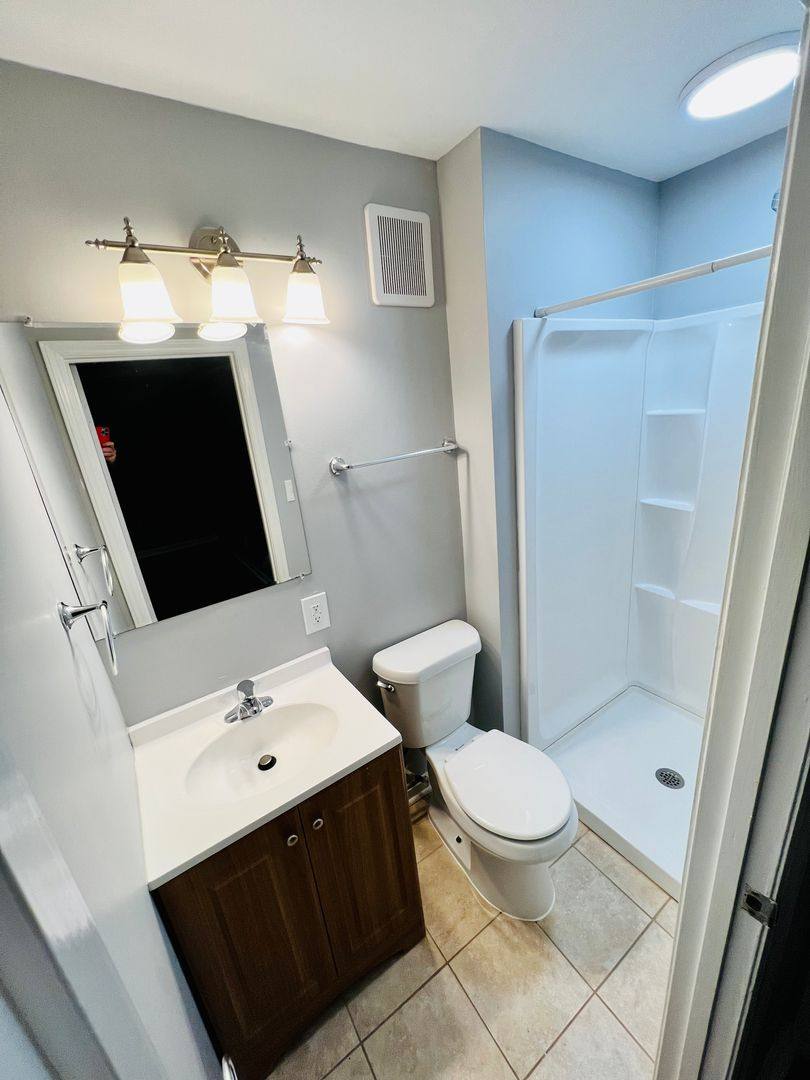 Apartment for rent at 5917 Grosner Place, Charlotte, NC 28211