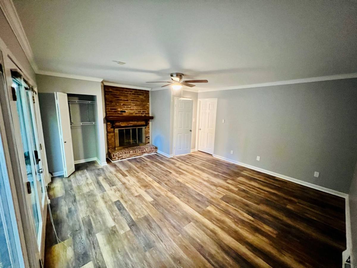 Apartment for rent at 5917 Grosner Place, Charlotte, NC 28211