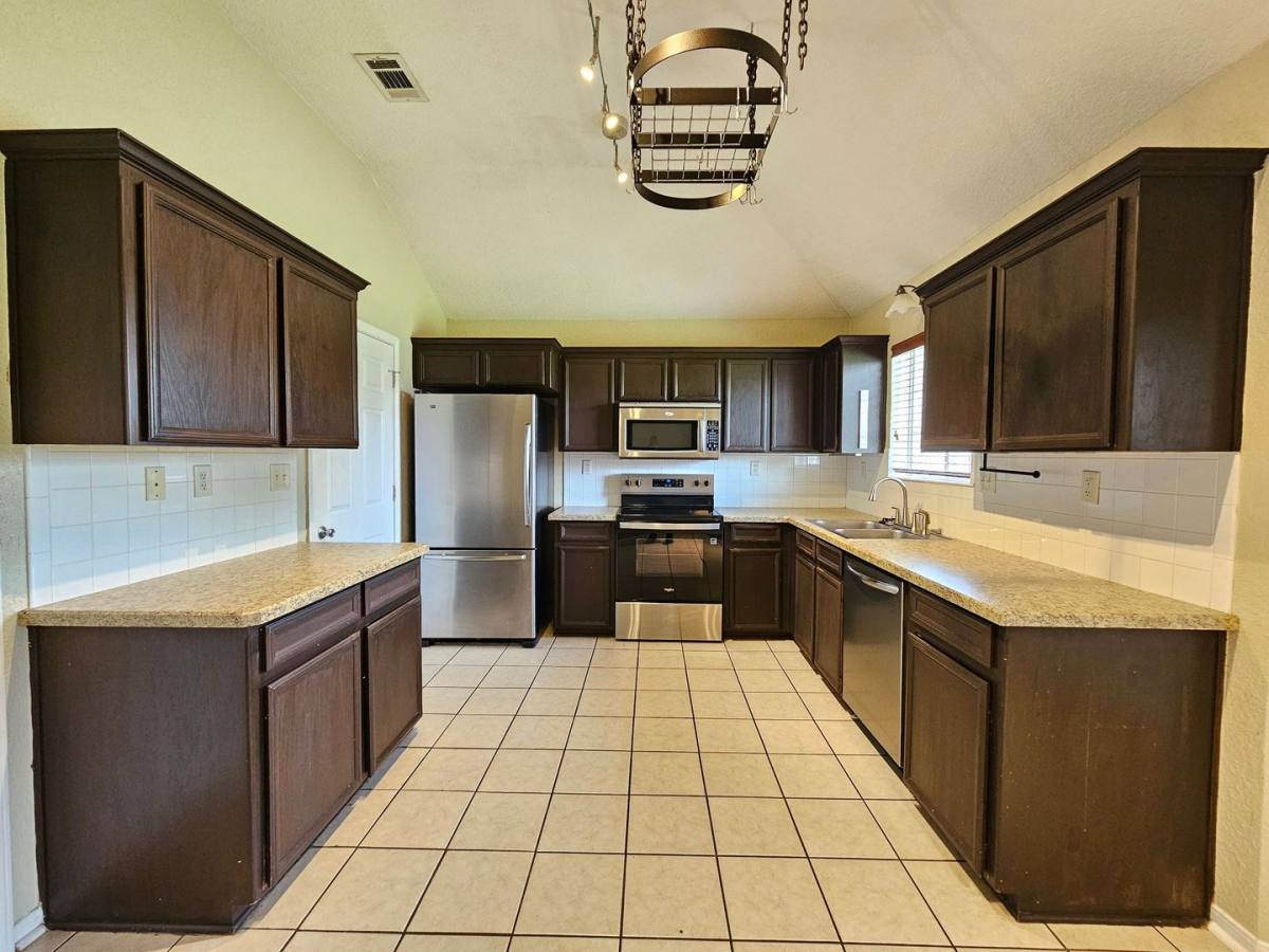 House for rent at 4107 Barrington Trail, Killeen, TX 76549