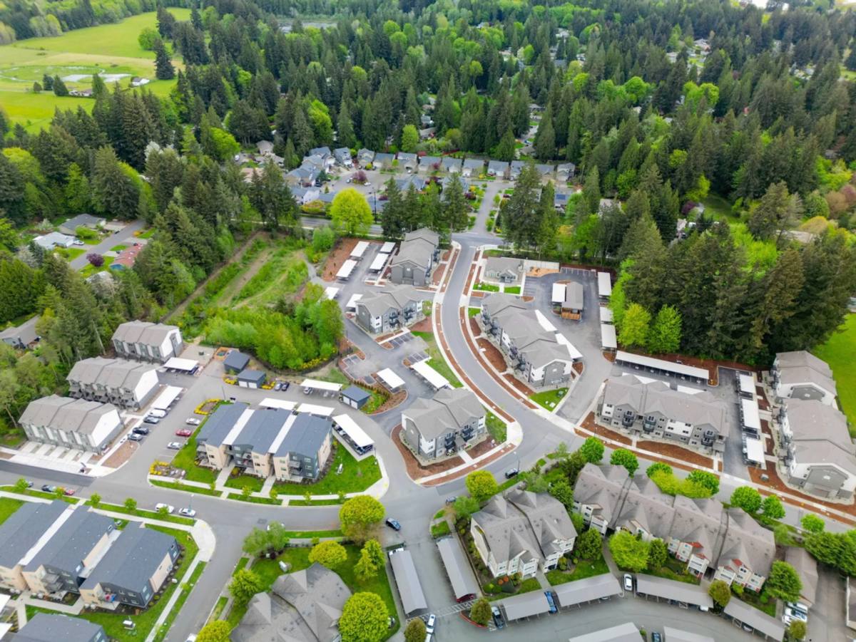 Townhouse for rent at 3539 Landview Dr SE, Olympia, WA 98501