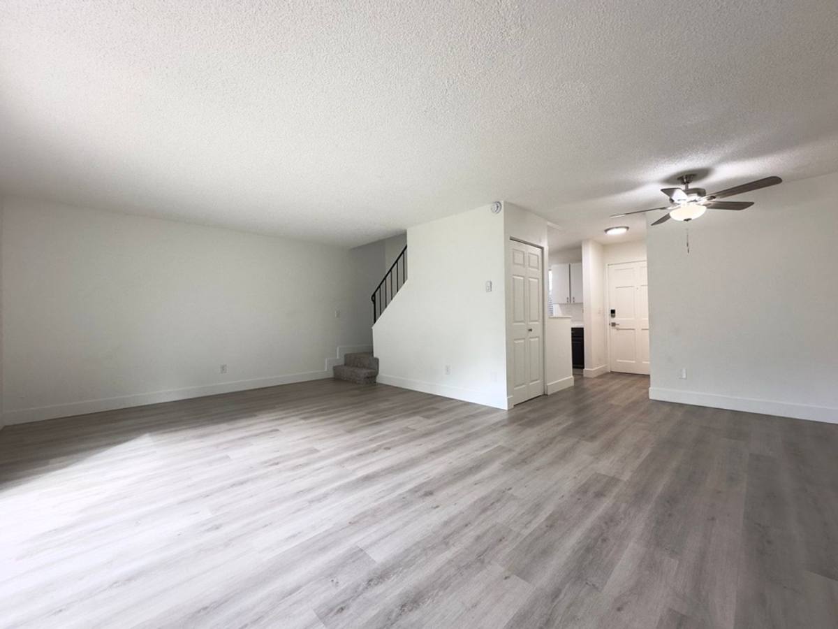 Townhouse for rent at 12590 SW Butner Rd, Beaverton, OR 97005
