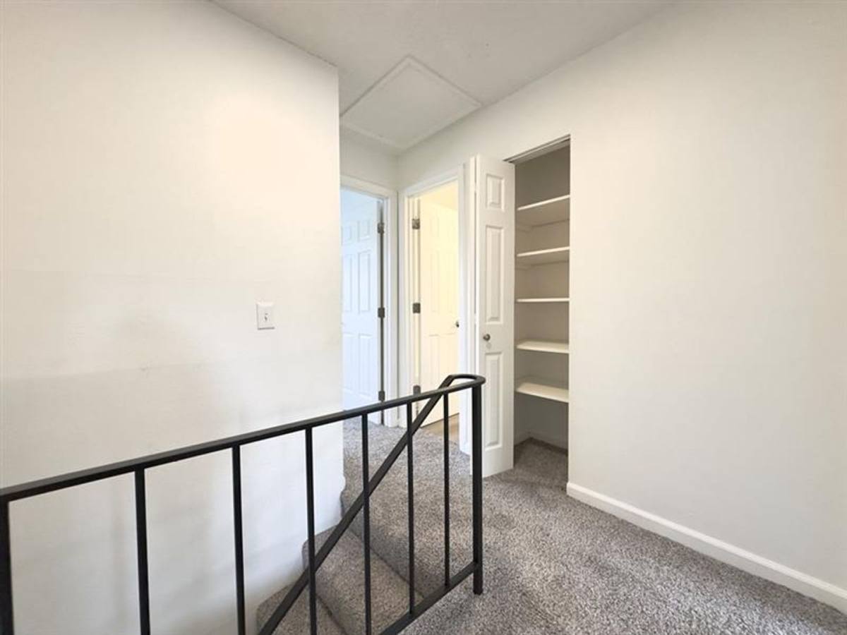 Townhouse for rent at 12590 SW Butner Rd, Beaverton, OR 97005