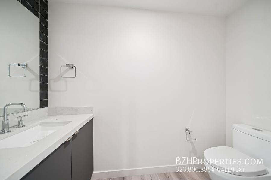 Apartment for rent at 1051 S Corning St #401, Los Angeles, CA 90035