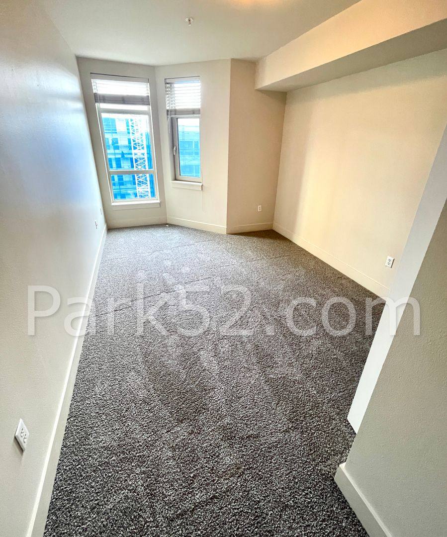 Condo for rent at 1501 Tacoma Ave S, Tacoma, WA 98402