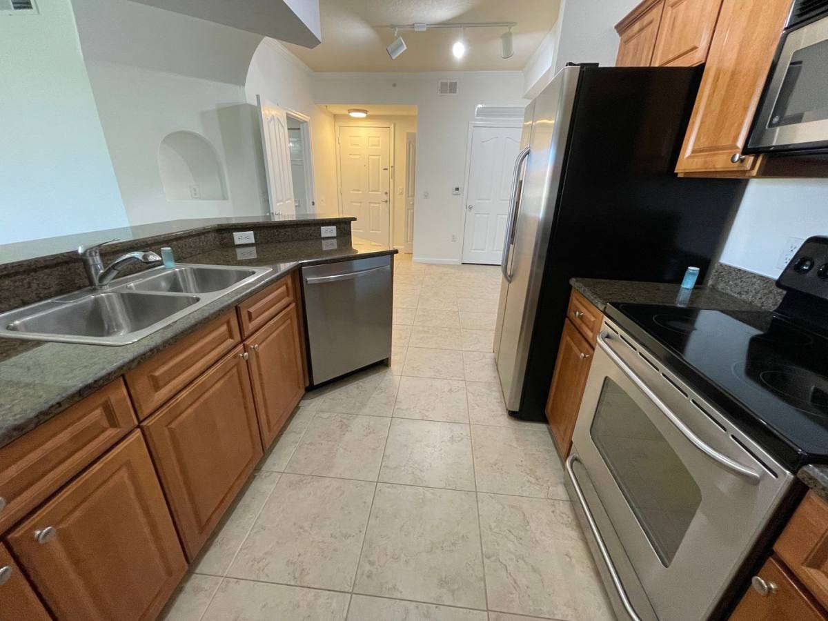 Apartment for rent at 12970 Positano Circle, Naples, FL 34105