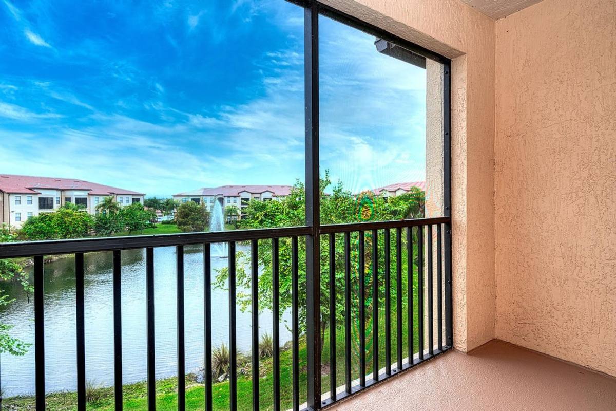 Apartment for rent at 12970 Positano Circle, Naples, FL 34105