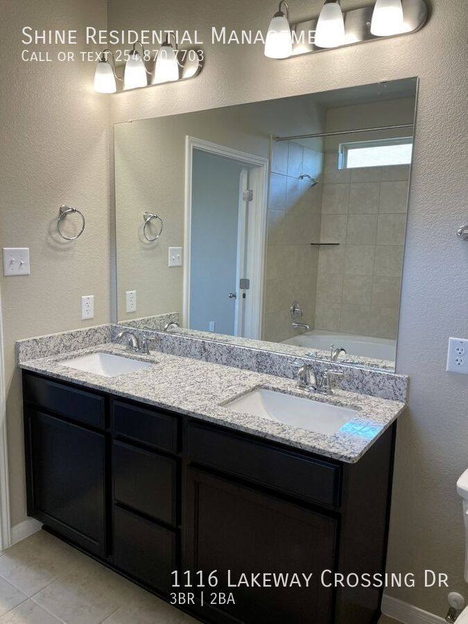House for rent at 1116 Lakeway Crossing Dr, Temple, TX 76502
